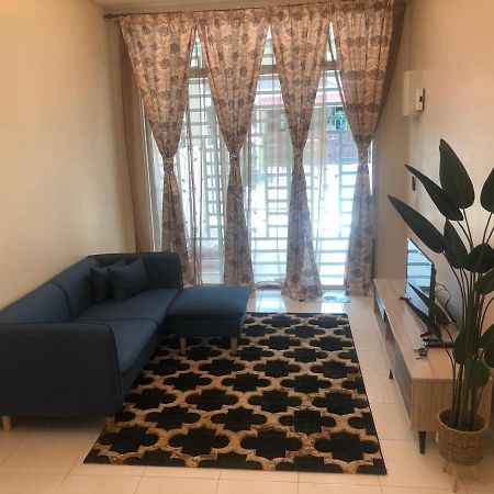 Seroja Homestay Malacca Eksteriør billede